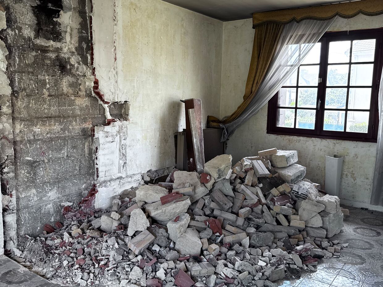 Démolition d’un mur intérieur et évacuation des gravats — VBS Bâtiment à Fontenay-sous-Bois